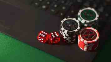 Celebrities and Influencers: The Driving Force Behind Online Gambling Tre...