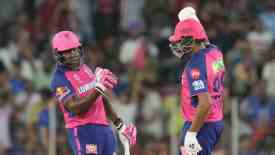 India Cricket Fans Defy Heatwave Warning For IPL Clash...