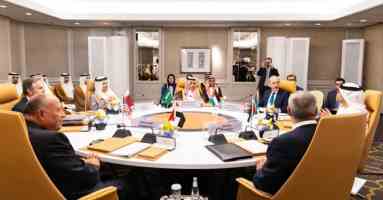 Saudi Crown Prince, Iraq PM Discuss 'Regional Stability'...